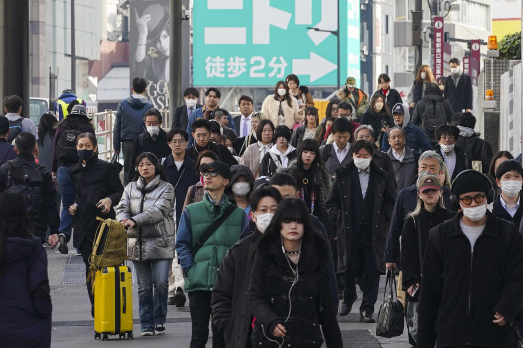 価格転嫁が浸透しないまま人件費が増えれば、企業の経営基盤を揺るがし、地域経済にもマイナスとなりかねない。(AFP)